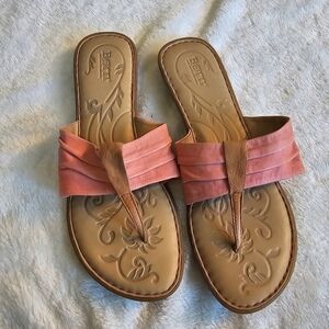 Born Women Pink Tan Leather Thong Slide Sandals Floral Embossed W51825 Size 10‎